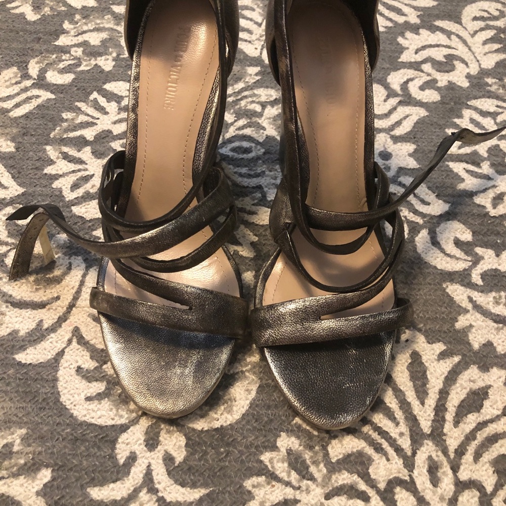 Metallic platform Heels- pour la victoire